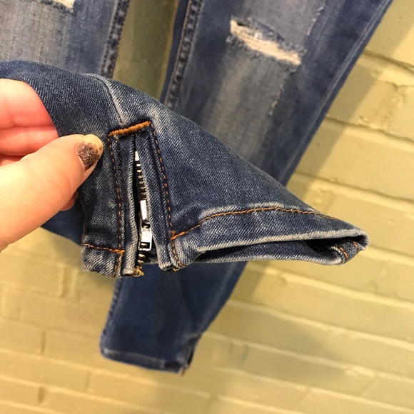 Zara Distressed Stretch Skinny Jeans - Picture 4 of 7